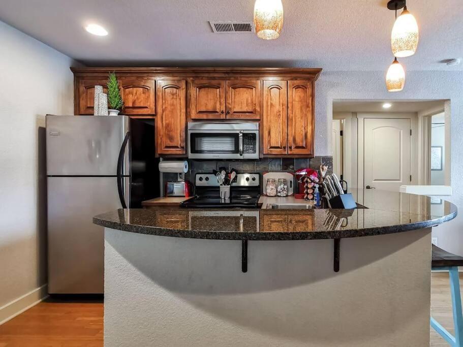 Villa Amazing Locale 2Kingbr 1Bth Kansas City Exterior foto