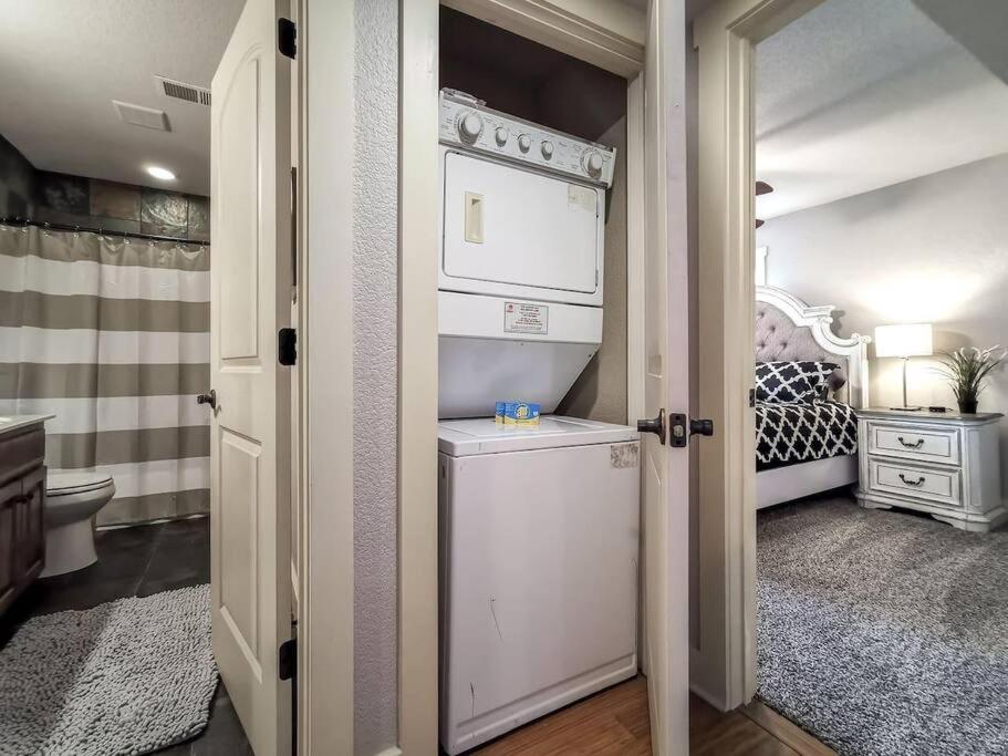 Villa Amazing Locale 2Kingbr 1Bth Kansas City Exterior foto